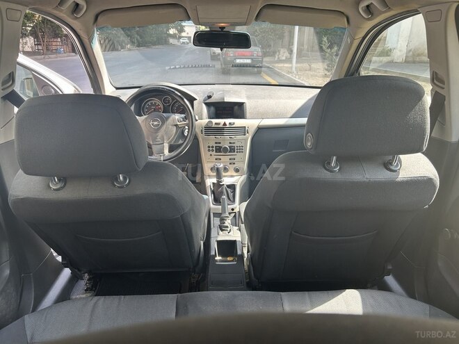 Opel Astra 2007, 280,000 km - 1.4 л - Bakı