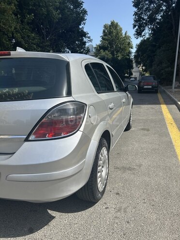 Opel Astra 2007, 280,000 km - 1.4 л - Bakı