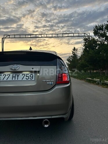 Toyota Prius-8