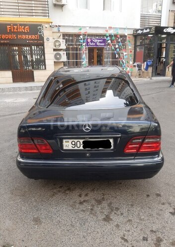 Mercedes E 230 1996, 480,000 km - 2.3 л - Bakı