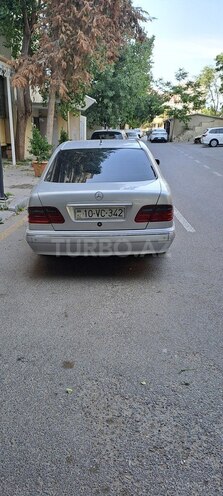 Mercedes E 230 1997, 430,000 km - 2.3 l - Bakı