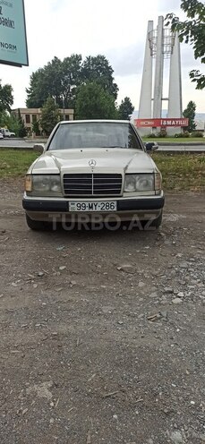 Mercedes E 200 d 1993, 550,000 km - 2.0 л - İsmayıllı