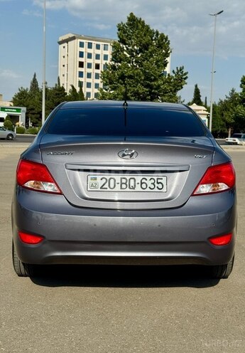 Hyundai Accent 2016, 176,400 km - 1.6 l - Gəncə