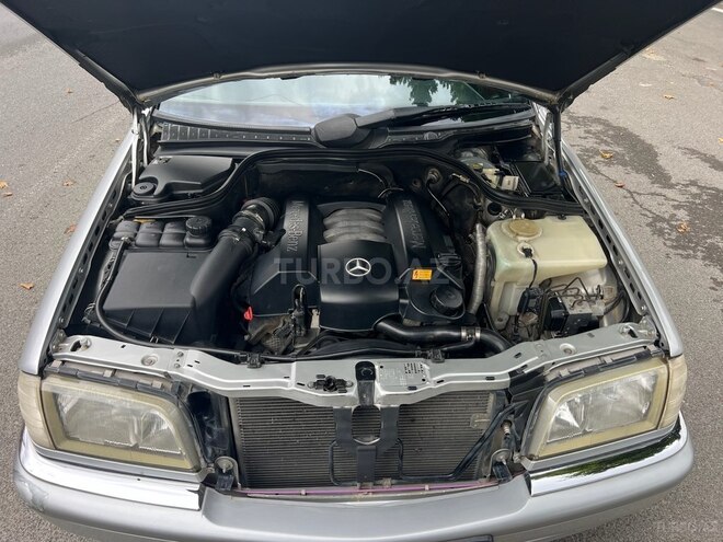 Mercedes C 240 2000, 310,318 km - 2.4 л - İsmayıllı