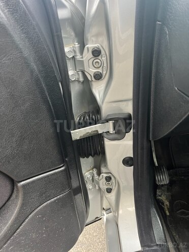 Mercedes C 240 2000, 310,318 km - 2.4 л - İsmayıllı