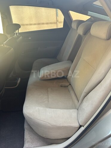 Toyota Prius-16