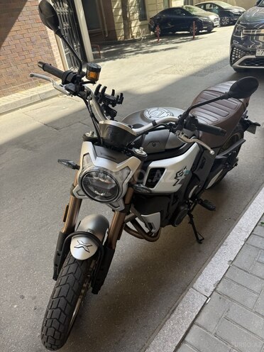 CFMOTO 700 CL-X Heritage-3