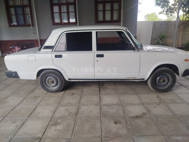 LADA (VAZ) 2107 2005, 85,432 km - 1.6 л - Salyan