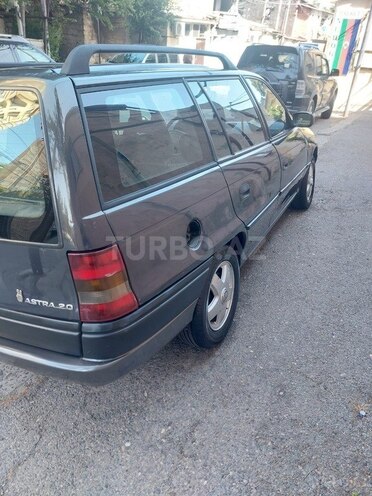 Opel Astra 1996, 206,000 km - 2.0 л - Bakı