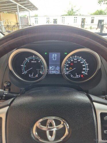 Toyota Land Cruiser Prado 2012, 180,000 km - 3.0 l - Saatlı