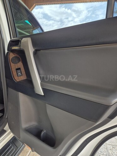 Toyota Land Cruiser Prado 2012, 180,000 km - 3.0 l - Saatlı