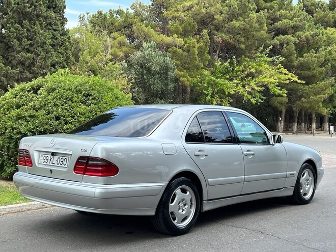 Mercedes E 220 d 1999, 501,000 km - 2.2 л - Sumqayıt