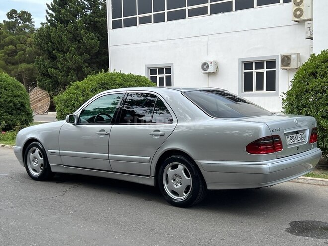 Mercedes E 220 d 1999, 501,000 km - 2.2 л - Sumqayıt