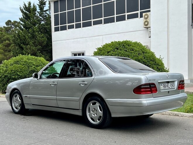 Mercedes E 220 d 1999, 501,000 km - 2.2 л - Sumqayıt
