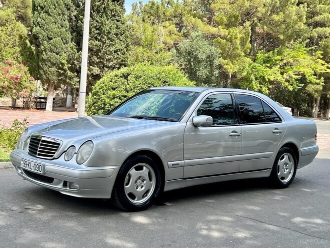 Mercedes E 220 d 1999, 501,000 km - 2.2 л - Sumqayıt