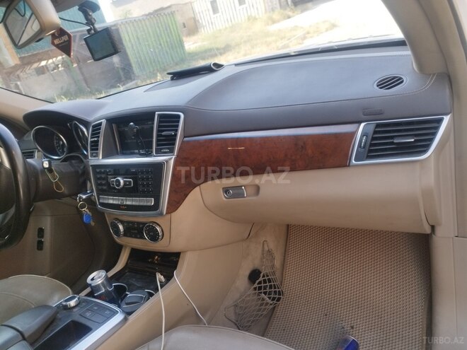 Mercedes GL 500 4MATIC 2014, 165,000 km - 4.7 l - Bakı
