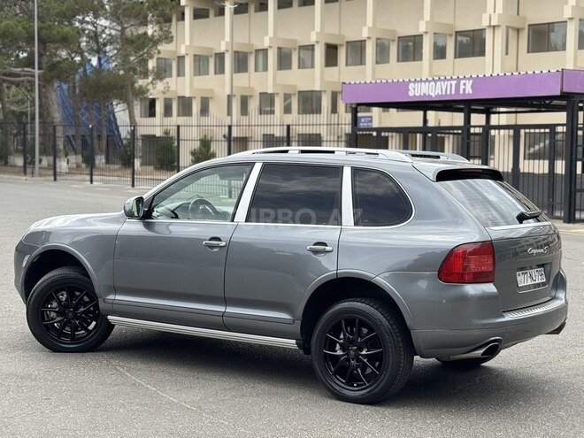 Porsche Cayenne S-4