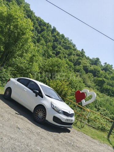 Kia Rio 2013, 290,000 km - 1.4 l - Bakı