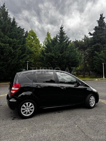 Mercedes A 170 2008, 319,000 km - 1.7 l - Qax