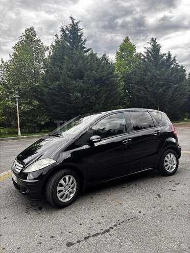 Mercedes A 170 2008, 319,000 km - 1.7 l - Qax