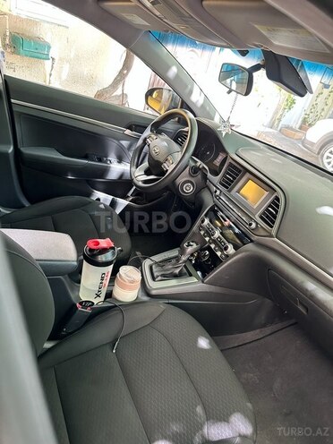 Hyundai Elantra 2019, 93,141 km - 2.0 л - Bakı
