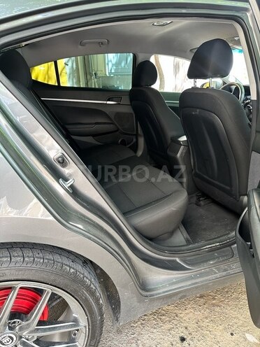 Hyundai Elantra 2019, 93,141 km - 2.0 л - Bakı