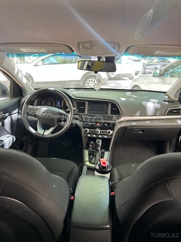 Hyundai Elantra 2019, 93,141 km - 2.0 л - Bakı