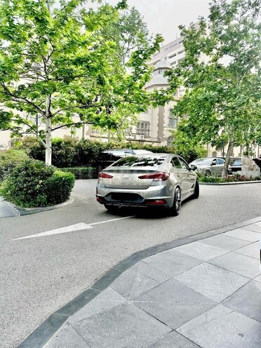 Hyundai Elantra 2019, 93,141 km - 2.0 л - Bakı