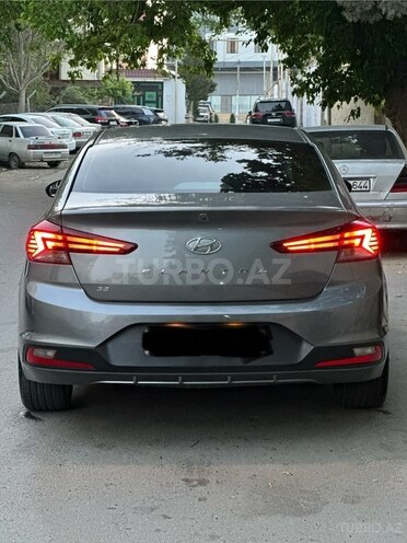 Hyundai Elantra 2019, 93,141 km - 2.0 л - Bakı