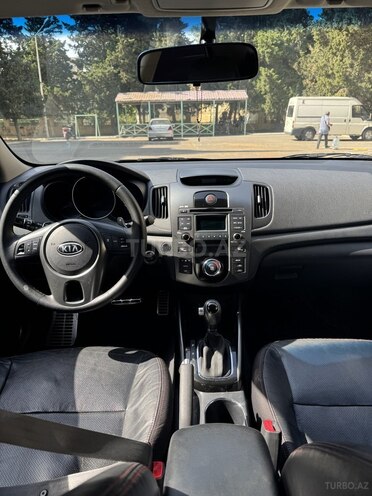 Kia Cerato 2011, 125,000 km - 2.0 l - Bakı