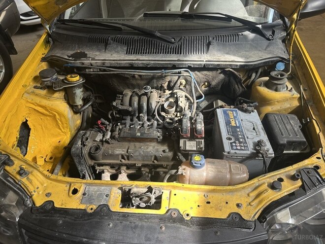 Fiat Albea 2008, 256,000 km - 1.4 l - Bakı