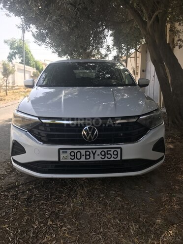 Volkswagen Polo 2021, 43,500 km - 1.6 л - Bakı