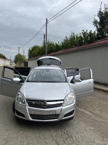 Opel Astra 2009, 295,000 km - 1.3 l - Masallı