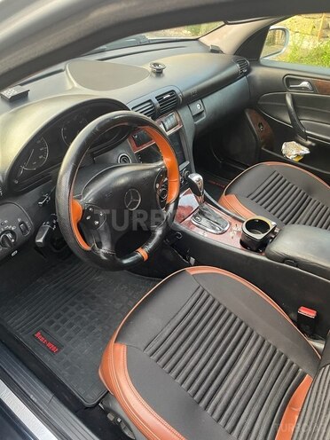 Mercedes C 280 2006, 450,000 km - 2.8 л - Xudat