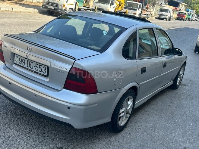 Opel Vectra 2000, 400,000 km - 1.6 l - Bakı