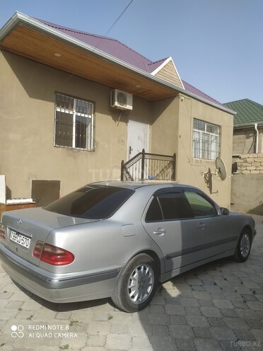 Mercedes E 220 d 2001, 500,000 km - 2.2 л - Bakı