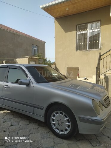 Mercedes E 220 d 2001, 500,000 km - 2.2 л - Bakı