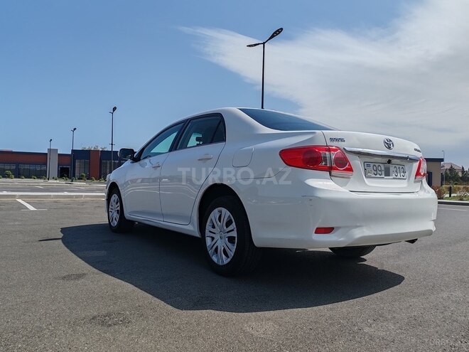 Toyota Corolla 2013, 159,500 km - 1.6 l - Bakı
