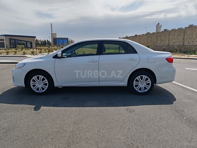 Toyota Corolla 2013, 159,500 km - 1.6 l - Bakı