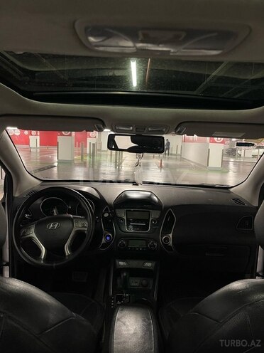 Hyundai ix35 2010, 153,000 km - 2.0 л - Bakı