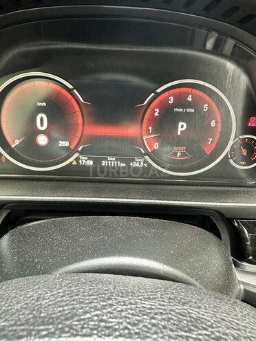 BMW 530-10