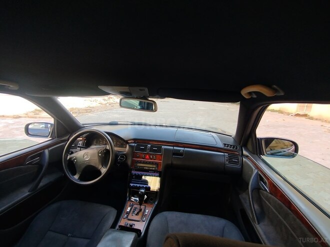 Mercedes E 220 d 1999, 705,000 km - 2.2 л - Bakı