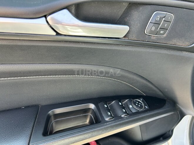 Ford Fusion (North America) 2020, 160,000 km - 2.0 l - Bakı