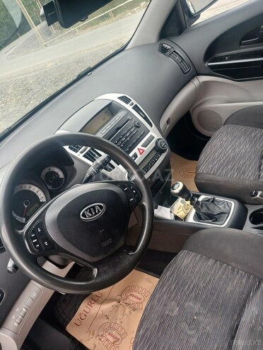 Kia Ceed 2008, 288,000 km - 1.6 л - Qəbələ