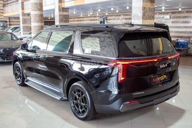 Kia Carnival-7
