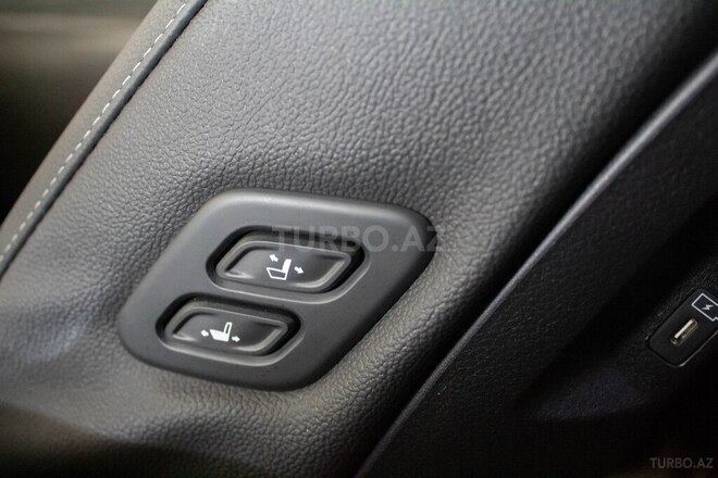 Kia Carnival-25