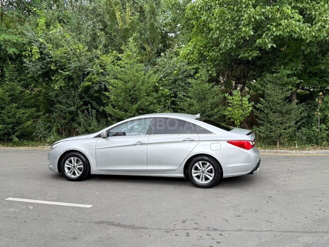 Hyundai Sonata 2010, 198,000 km - 2.0 l - Şamaxı