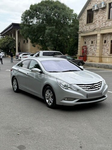 Hyundai Sonata 2010, 198,000 km - 2.0 l - Şamaxı