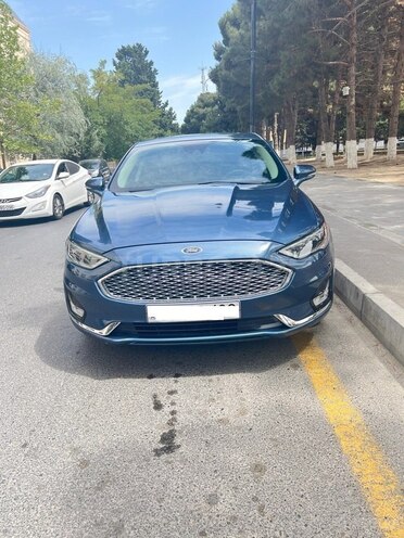 Ford Fusion (North America) 2019, 70,000 km - 2.0 л - Bakı