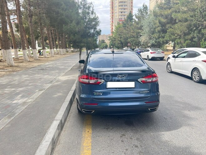 Ford Fusion (North America) 2019, 70,000 km - 2.0 л - Bakı